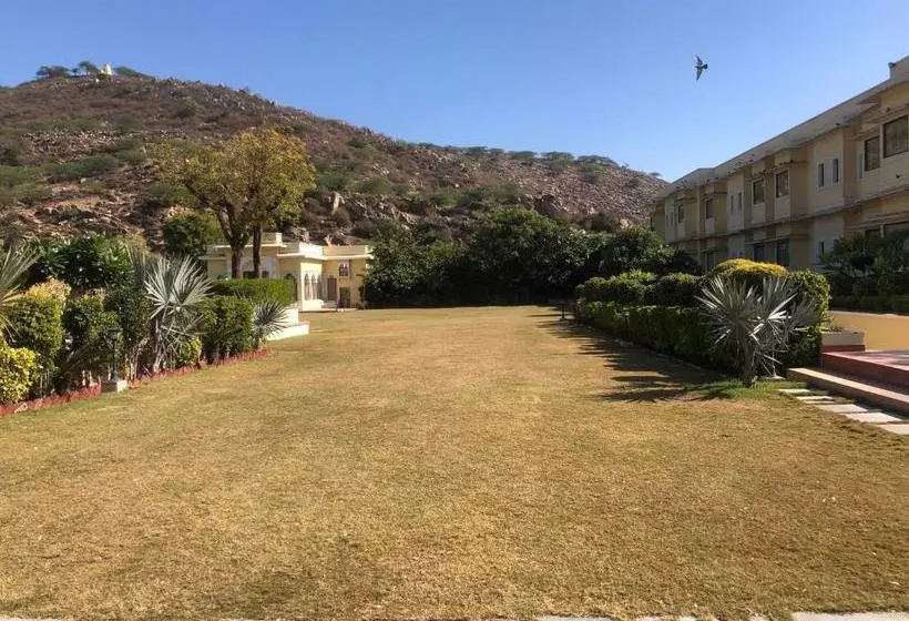 ホテル Raj Bagh Palace