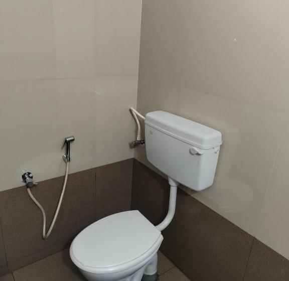 Hotel Vyavahar Lodge