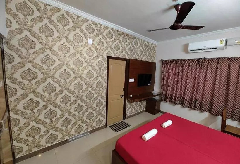 Hotelli Vyavahar Lodge