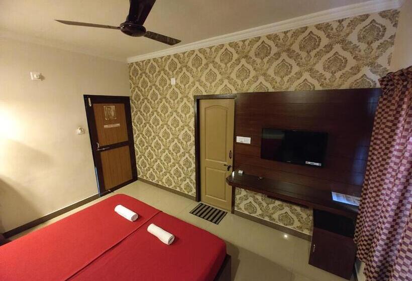 Hotel Vyavahar Lodge