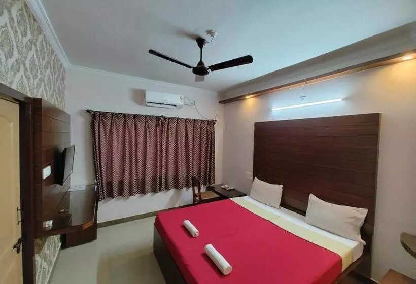 Hotelli Vyavahar Lodge