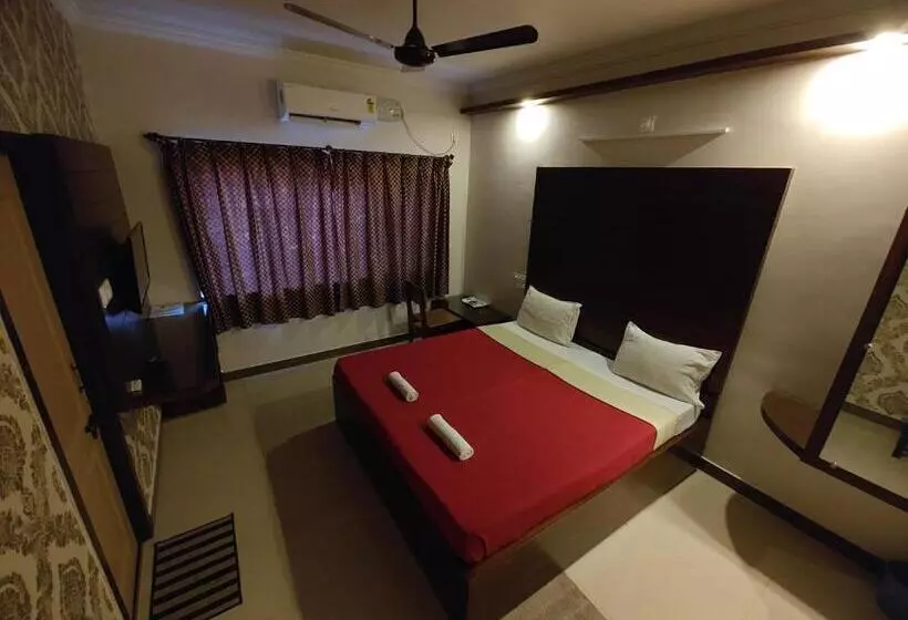 Hotelli Vyavahar Lodge