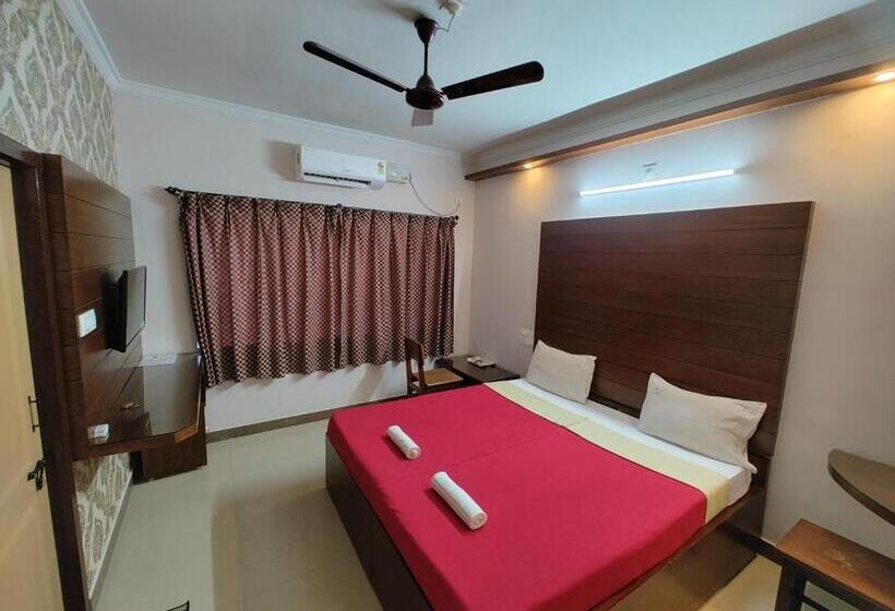 Hotel Vyavahar Lodge