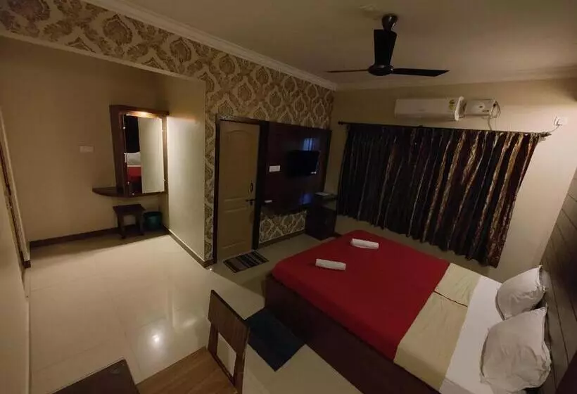 Hotelli Vyavahar Lodge