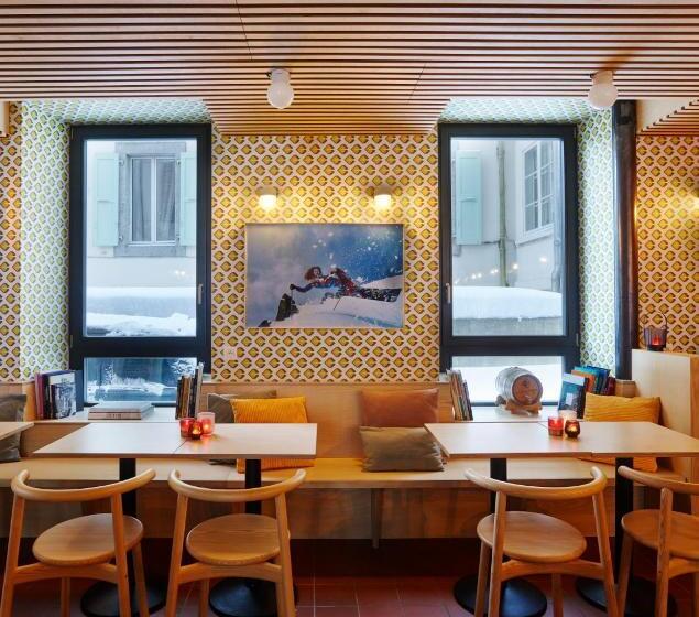 Cosmiques Hotel   Centre Chamonix