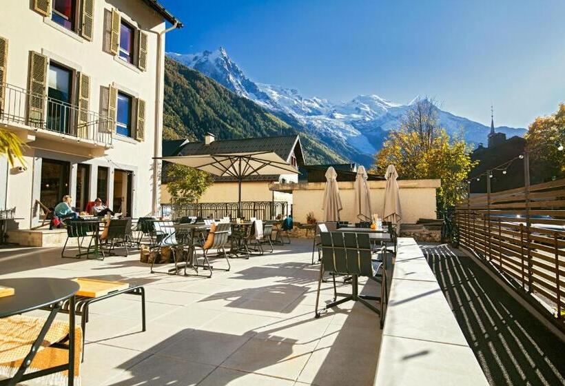 Cosmiques Hotel   Centre Chamonix