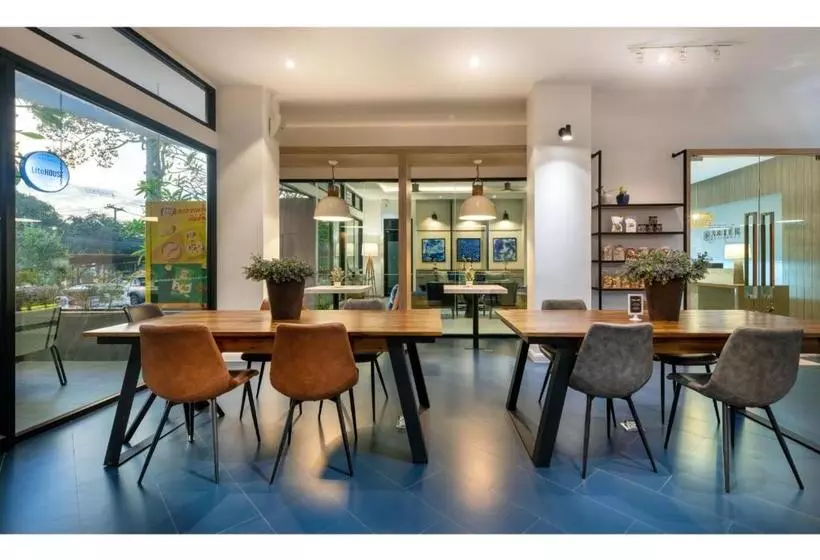 هتل Aster Residence Rayong