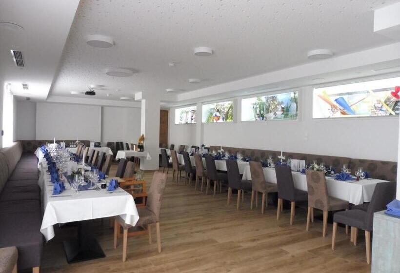 호텔 Gasthof Zum Engel