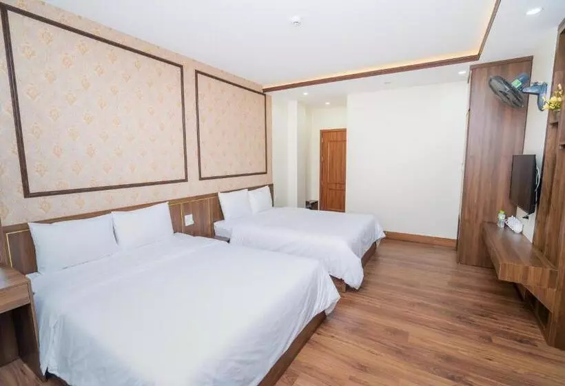 هتل Khách Sạn Hoàng Yến