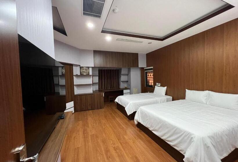 هتل Khách Sạn Hoàng Yến