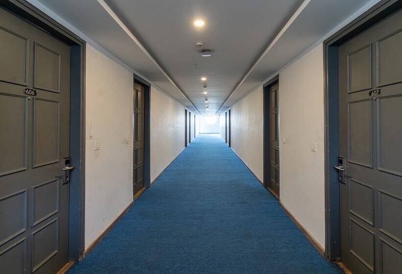 ホテル Terrazzo Suits