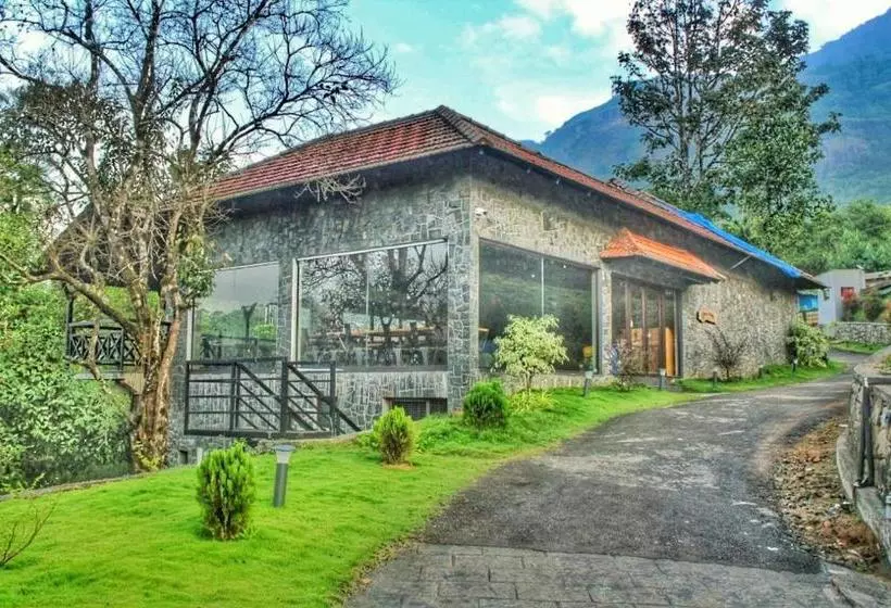 ホテル The Wild Trails Munnar Resort