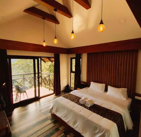 ホテル The Wild Trails Munnar Resort
