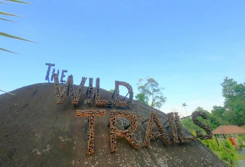 בית מלון כפרי The Wild Trails Munnar Resort
