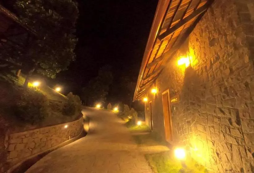 ホテル The Wild Trails Munnar Resort