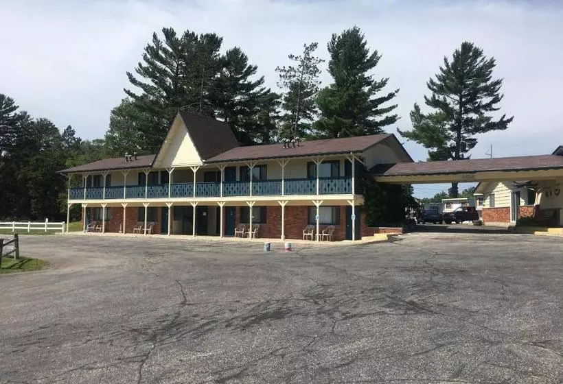 Motelli Waterway Inn