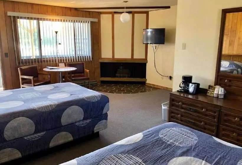 Motelli Waterway Inn