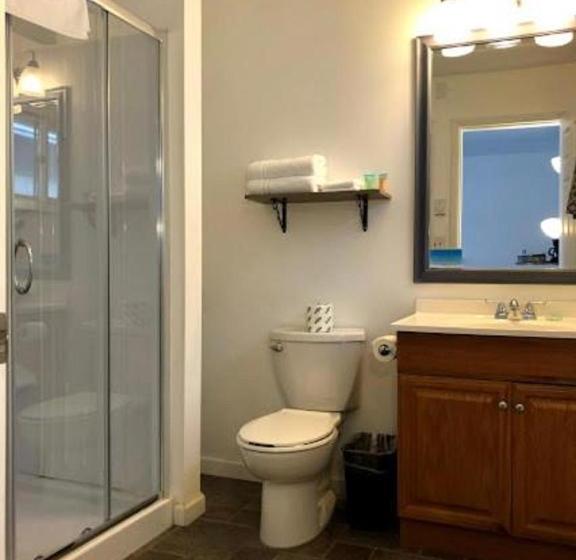 فندق على الطريق Waterway Inn