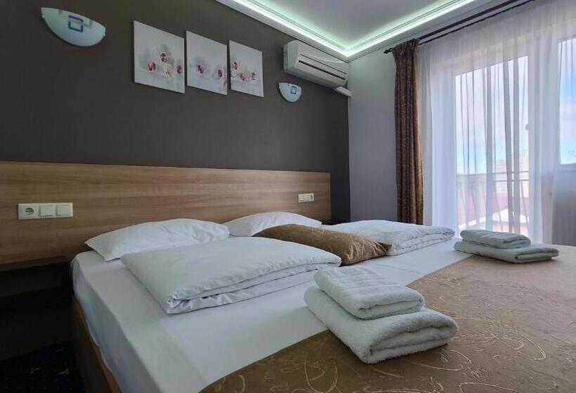 پانسیون Vila Cristal