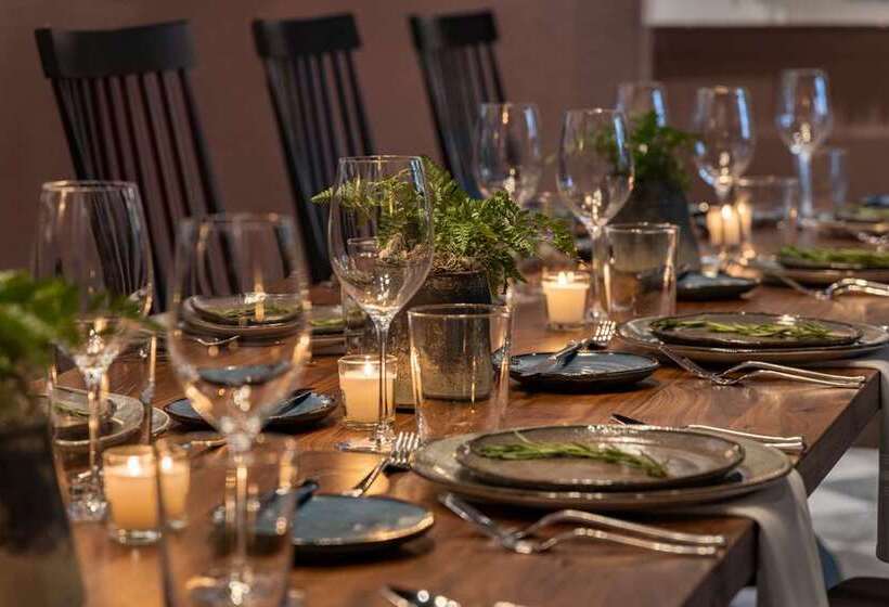 Valley Hotel Homewood Birmingham, Curio Collection By Hilton