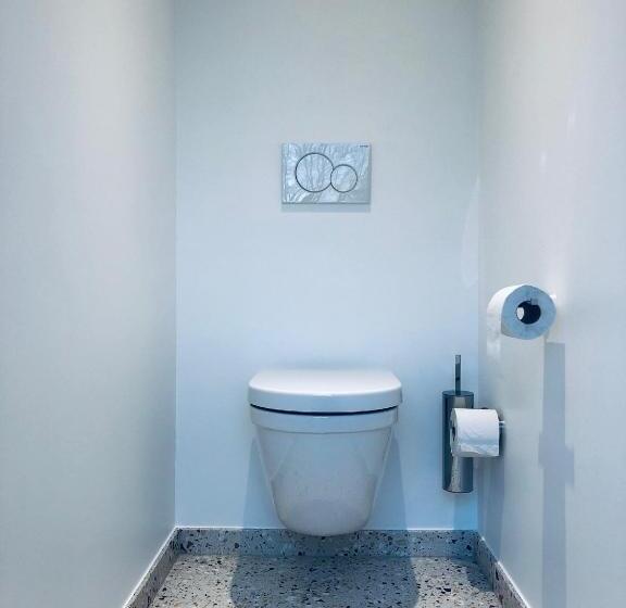 تختخواب و صبحانه Suites Le Porte Bonheur