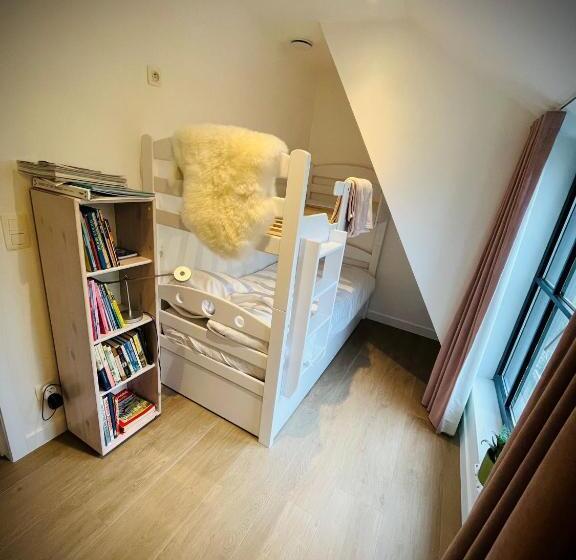 تختخواب و صبحانه Suites Le Porte Bonheur