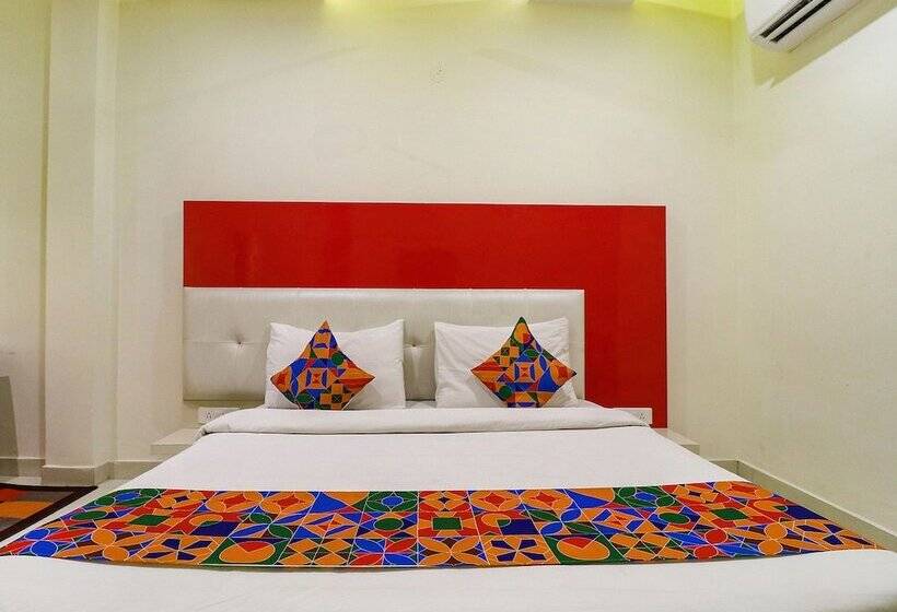 Fabhotel Golden Home