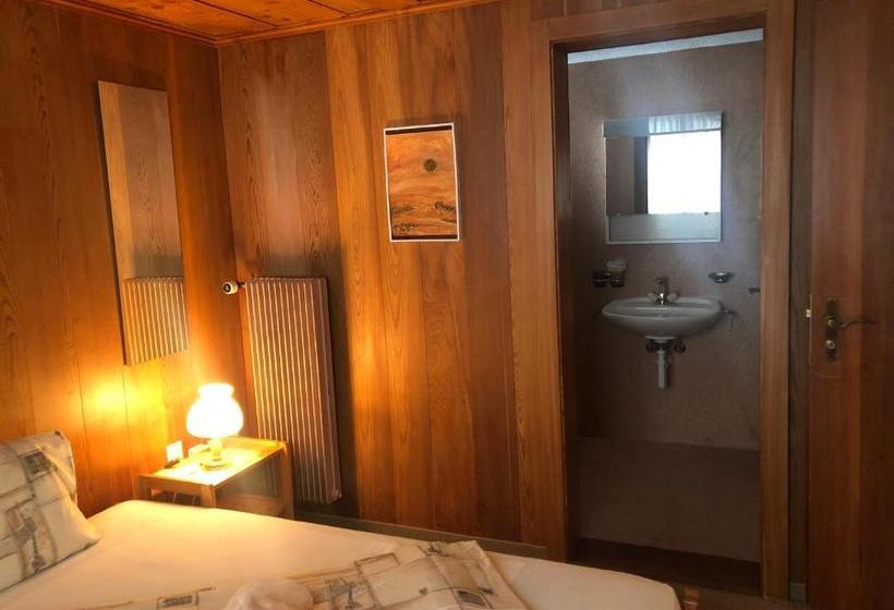 בית מלון כפרי Klenenhorn Rosswald