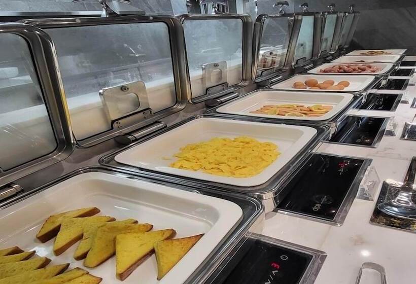 Layers Hotel Busan Hadan