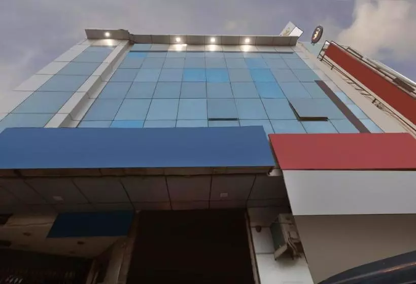 Hotelli Oyo 77158  Swastik Palace