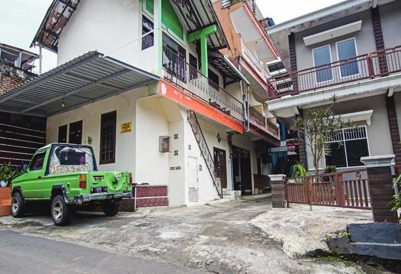 호텔 Oyo 90133 Villa Sony