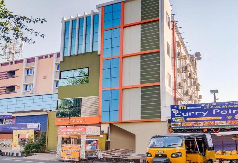 فندق Oyo Vsk332 Sri Deepika Ramachandran Residency