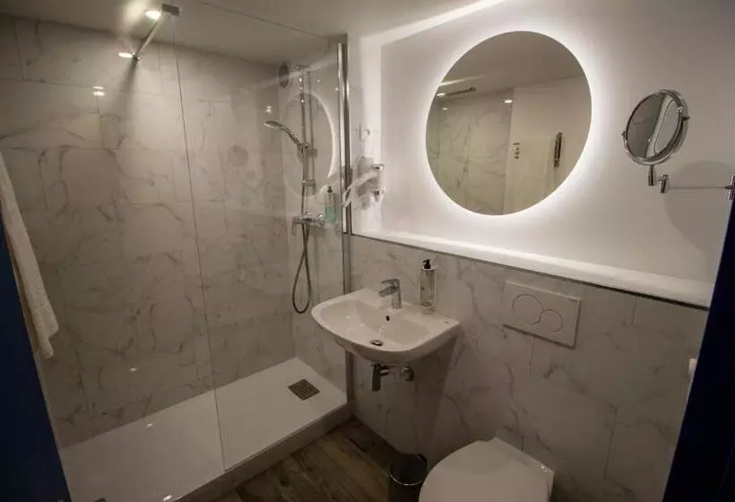 ホテル Rbx  Roubaix Centre