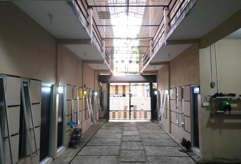 Hotel Spot On 90146 Sugianto Guesthouse Syariah