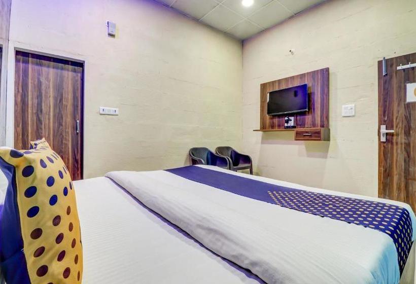 호텔 Spot On Far298 Ansh