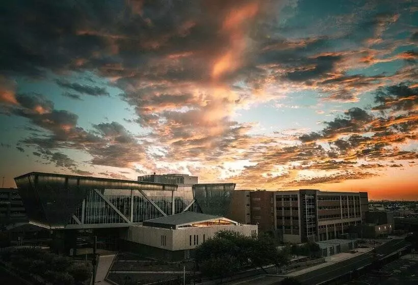 ホテル The Westin Tempe