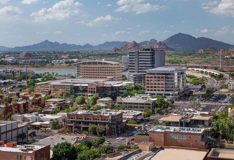 ホテル The Westin Tempe