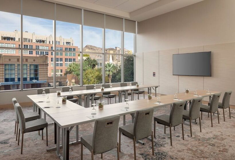 هتل The Westin Tempe