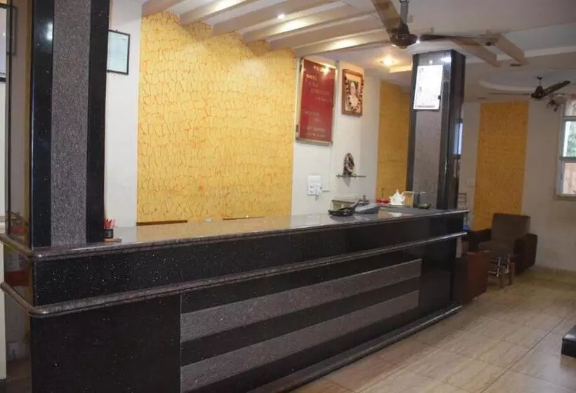 Hotelli Uma Executive Lodging