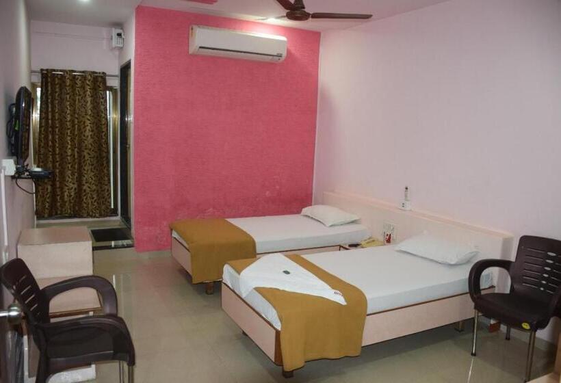 Отель Uma Executive Lodging