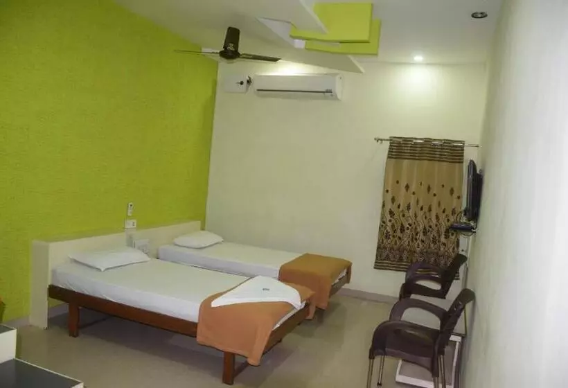 Hotelli Uma Executive Lodging