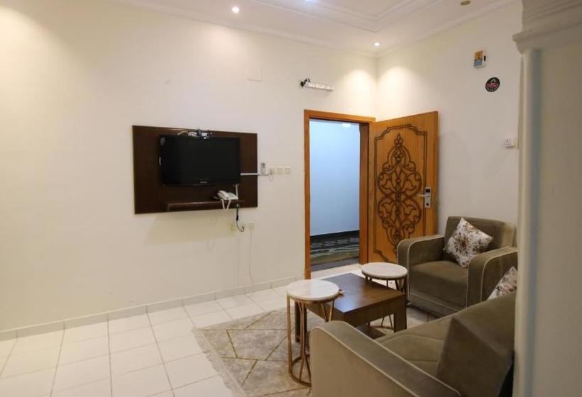 Ghasaq Al Leil Apart