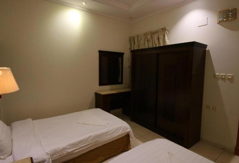 Ghasaq Al Leil Apart