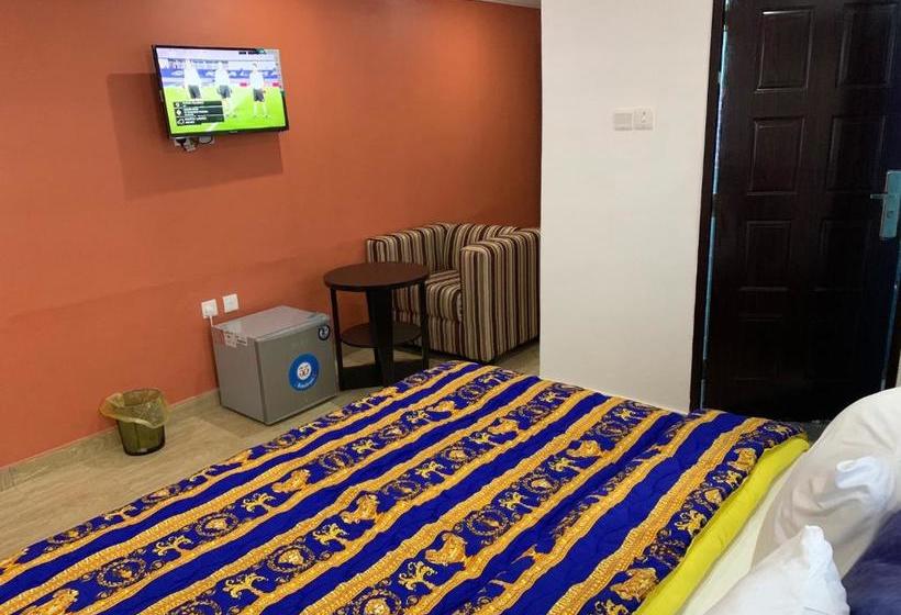 Boss Hotels & Suites