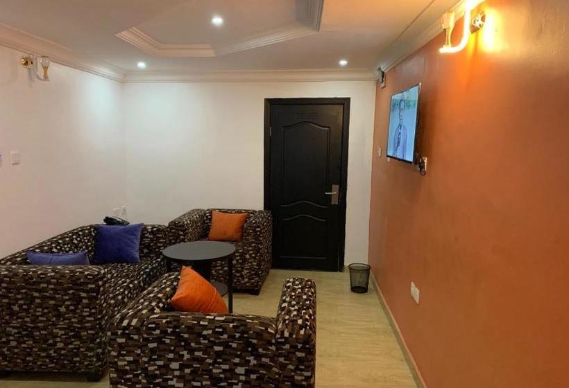 Boss Hotels & Suites