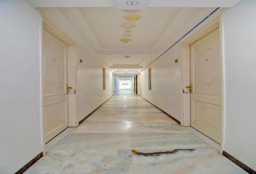 فندق Capital O 76484  Balwas International