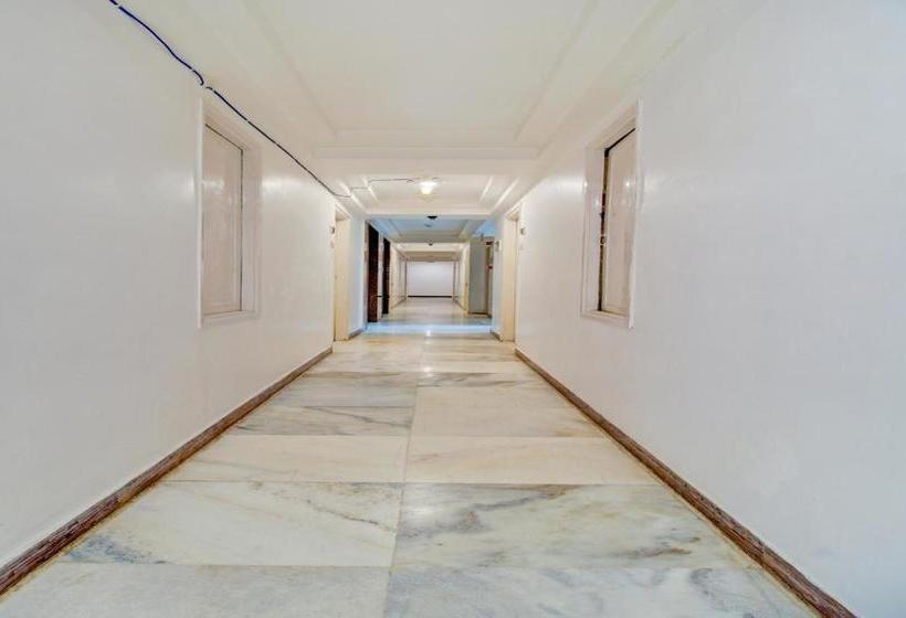 فندق Capital O 76484  Balwas International