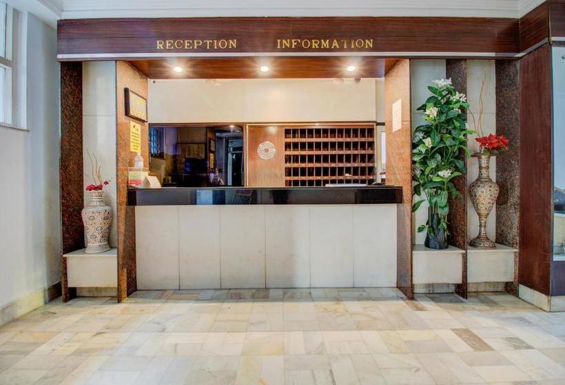 فندق Capital O 76484  Balwas International