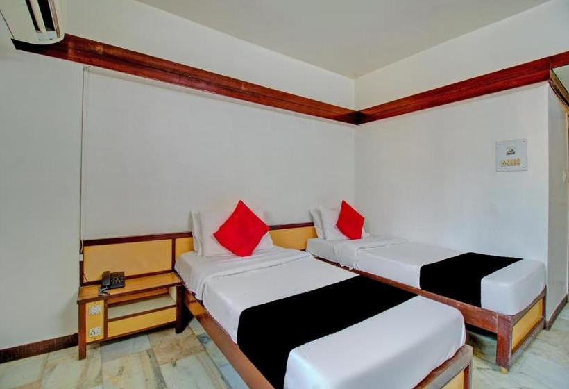 فندق Capital O 76484  Balwas International