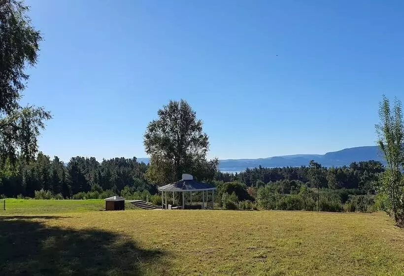 هتل Das Dorf